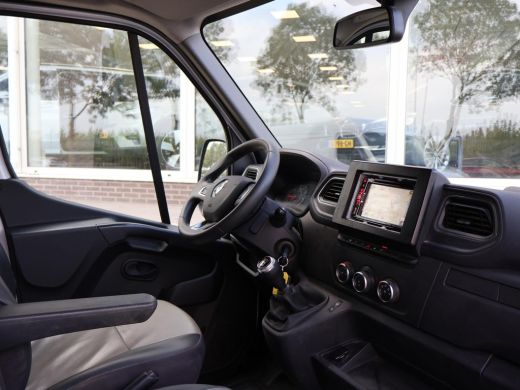 Renault Master T35 2.3 DCI 165 PK L4H2 DUBBEL LUCHT DL + 3500 KG TREKHAAK | CAMERA | APPLE CARPLAY ActivLease financial lease