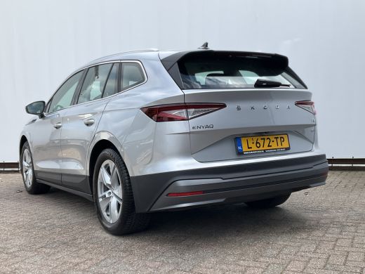 Skoda Enyaq iV 80 Trekhaak Stoel/Stuurverw Carplay Warmtepomp Trekhaak 100% Elektrisch NL-Auto! ActivLease financial lease