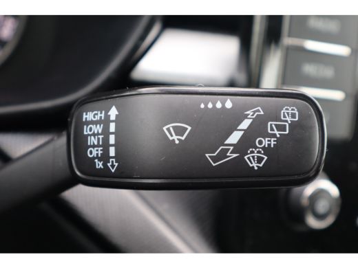 Skoda Fabia 110PK 1.0 TSI Ambition AUTOMAAT | Airco | Apple Carplay/Android Auto|telefoonintegratie premium |... ActivLease financial lease