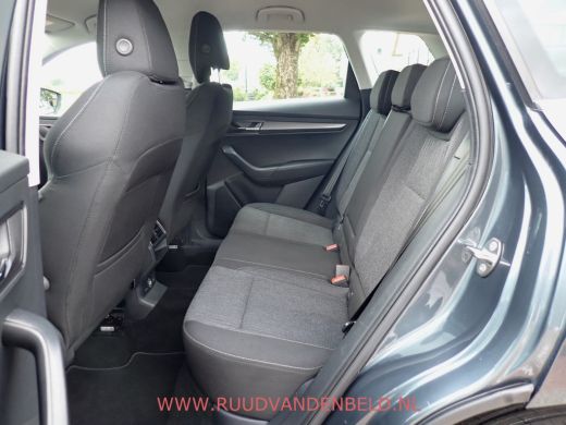 Skoda Karoq 1.5TSI VIRTUAL ACC/CARPLAY/CAMERA/DAB/KEYLESS ActivLease financial lease