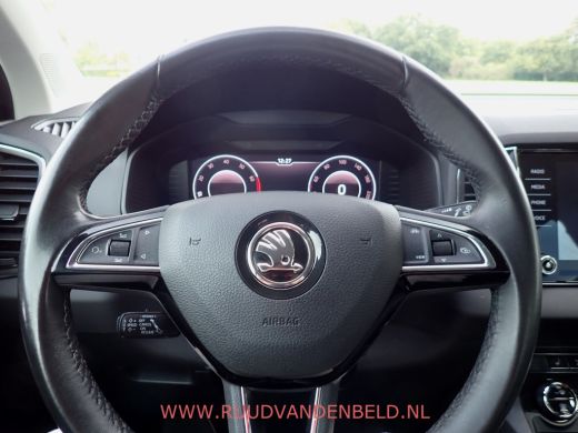 Skoda Karoq 1.5TSI VIRTUAL ACC/CARPLAY/CAMERA/DAB/KEYLESS ActivLease financial lease