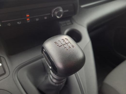 Toyota ProAce 1.5 D-4D Live | Navigatie | Parkeersensoren | Rijklaarprijs incl. garantie | ActivLease financial lease