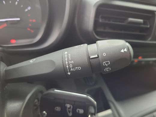 Toyota ProAce 1.5 D-4D Live | Navigatie | Parkeersensoren | Rijklaarprijs incl. garantie | ActivLease financial lease