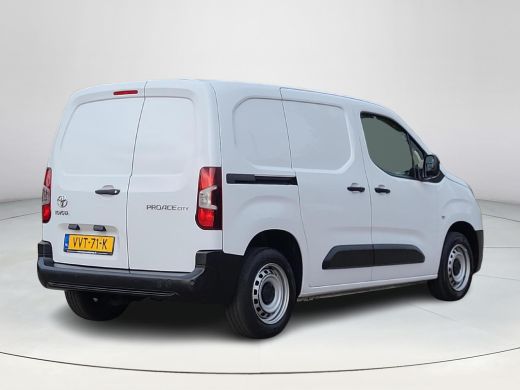 Toyota ProAce 1.5 D-4D Live | Navigatie | Parkeersensoren | Rijklaarprijs incl. garantie | ActivLease financial lease