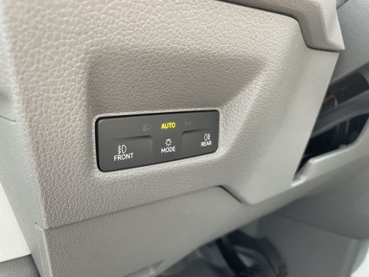 Volkswagen Crafter 30 2.0 TDI L3H2 Highline 140pk Auto | Camera | App connect ActivLease financial lease
