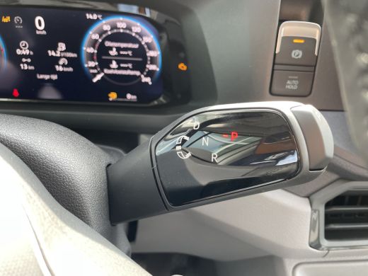 Volkswagen Crafter 30 2.0 TDI L3H2 Highline 140pk Auto | Camera | App connect ActivLease financial lease