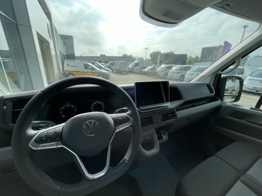 Volkswagen Crafter 30 2.0 TDI L3H2 Highline 140pk Auto | Camera | App connect ActivLease financial lease