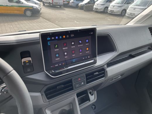 Volkswagen Crafter 30 2.0 TDI L3H2 Highline 140pk Auto | Camera | App connect ActivLease financial lease