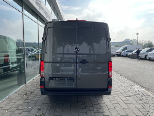 Volkswagen Crafter 30 2.0 TDI L3H2 Highline 140pk Auto | Camera | App connect ActivLease financial lease