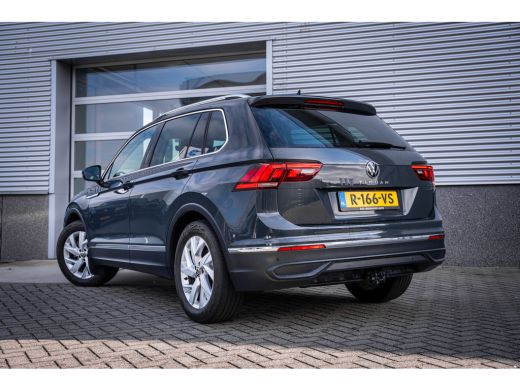 Volkswagen Tiguan 1.5 TSI 150PK DSG Life | Cruise control adaptief met Stop&Go | Trekhaak afneembaar | Voorstoelen ... ActivLease financial lease