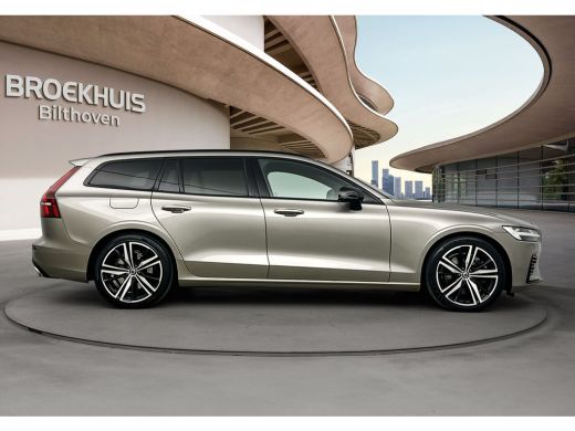 Volvo  V60 2.0 T6 Recharge AWD R-Design | Panoramadak | Harman &Kardon | HUD | Four-C actief chassissysteem ... ActivLease financial lease
