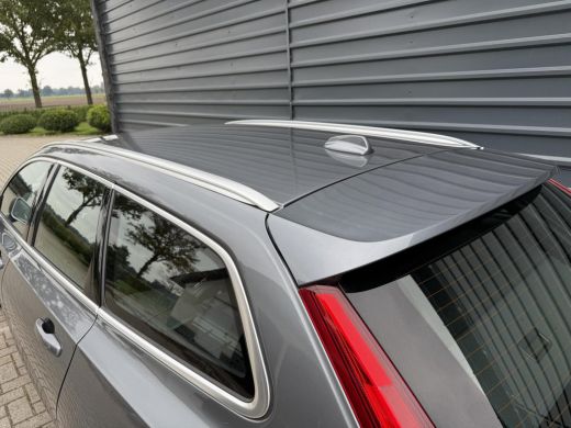 Volvo  V90 2.0 T4 R-Design Sport Leder ACC Navi Wegkl.Trekhaak ActivLease financial lease