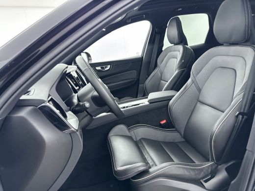 Volvo  XC60 T6 Recharge Plus Black Edition | 21" | Trekhaak | Panoramadak | Elektrisch verstelbare stoelen | ... ActivLease financial lease