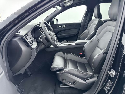 Volvo  XC60 T6 Recharge Plus Black Edition | 21" | Trekhaak | Panoramadak | Elektrisch verstelbare stoelen | ... ActivLease financial lease