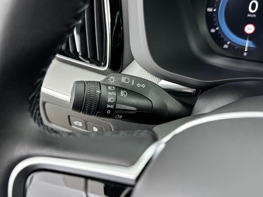 Volvo  XC60 T6 Recharge Plus Black Edition | 21" | Trekhaak | Panoramadak | Elektrisch verstelbare stoelen | ... ActivLease financial lease