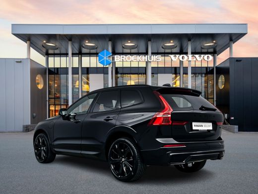 Volvo  XC60 T6 Recharge Plus Black Edition | 21" | Trekhaak | Panoramadak | Elektrisch verstelbare stoelen | ... ActivLease financial lease