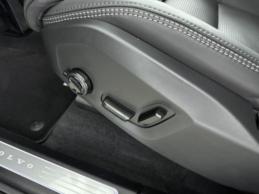 Volvo  XC90 NEW MODEL 2.0 T8 Plug-in hybrid AWD Ultra Dark | Nappa Leder / stoel ventilatie- massage | Bowers... ActivLease financial lease