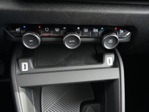 Citroën C4 Collection | Achteruitrijcamera met Top Rear Vision (180° weergave van ruimte achter de auto) | A... ActivLease financial lease