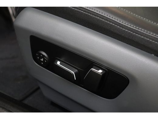 BMW 5 Serie Touring 550e xDrive M Sport Automaat / Trekhaak / Adaptief onderstel professional / Stoelventilat... ActivLease financial lease