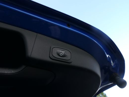 Ford Focus 1.0 EcoBoost Hybrid ST Line X | B&O | Winterpack | Camera | Elektrische Achterklep | ActivLease financial lease