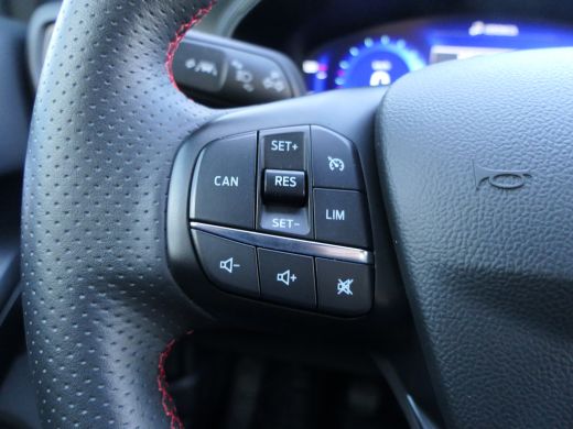 Ford Focus 1.0 EcoBoost Hybrid ST Line X | B&O | Winterpack | Camera | Elektrische Achterklep | ActivLease financial lease