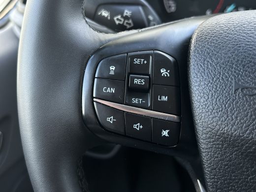 Ford Transit Custom 2.0 TDCI 130 PK AUTOMAAT / L2H1 / 1e EIGENAAR / 44.043 KM !! / AIRCO / ADAPTIVE CRUISE / NAVI / 3... ActivLease financial lease