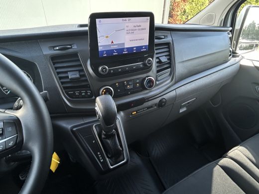 Ford Transit Custom 2.0 TDCI 130 PK AUTOMAAT / L2H1 / 1e EIGENAAR / 44.043 KM !! / AIRCO / ADAPTIVE CRUISE / NAVI / 3... ActivLease financial lease