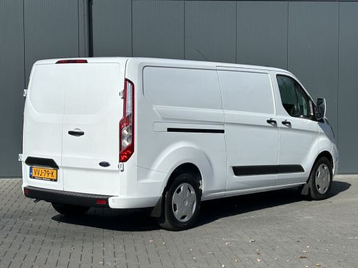 Ford Transit Custom 2.0 TDCI 130 PK AUTOMAAT / L2H1 / 1e EIGENAAR / 44.043 KM !! / AIRCO / ADAPTIVE CRUISE / NAVI / 3... ActivLease financial lease