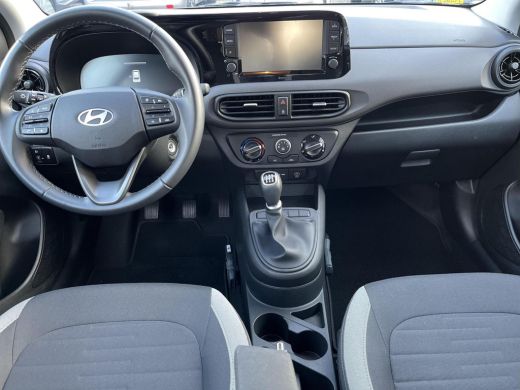 Hyundai i10 1.0 Comfort | Rijklaarprijs dus GEEN afleverkosten! | Apple CarPlay / Android Auto | Airco | ActivLease financial lease