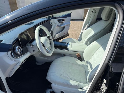Mercedes-Benz EQE 300 AMG Line 89 kWh Bezichtiging op vooraf gemaakte afspraak ActivLease financial lease