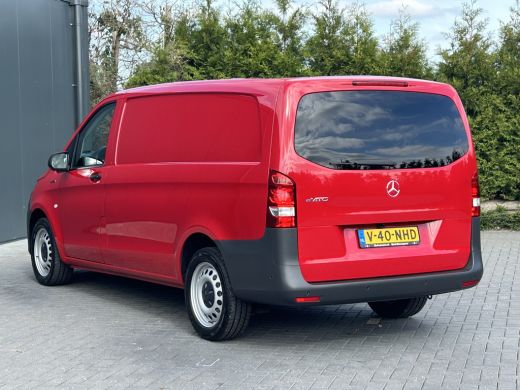Mercedes-Benz eVito 66 kWh 116 PK BPM VRIJ / 14.706 KM !! / L2H1 / AUTOMAAT / ACHTERKLEP / AIRCO / CRUISE / NAVI / CA... ActivLease financial lease