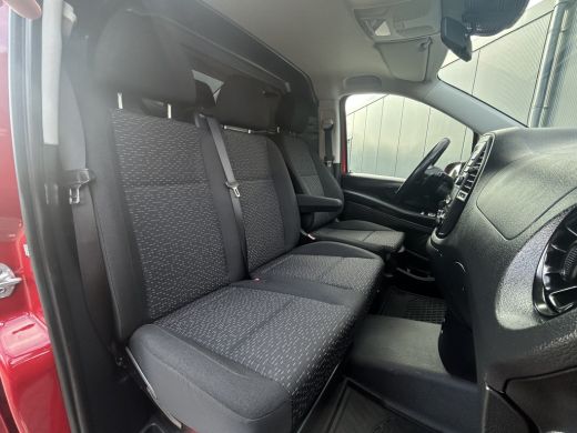 Mercedes-Benz eVito 66 kWh 116 PK BPM VRIJ / 14.706 KM !! / L2H1 / AUTOMAAT / ACHTERKLEP / AIRCO / CRUISE / NAVI / CA... ActivLease financial lease