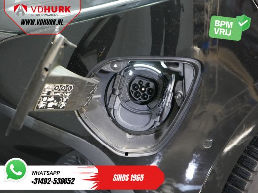 Mercedes-Benz eVito eVito L2 60 kWh 285 km WLTP Snellader/ LED/ Adapt.Cruise/ Stoelverw./ Carplay/ Camera/ PDC/ 17" LMV ActivLease financial lease