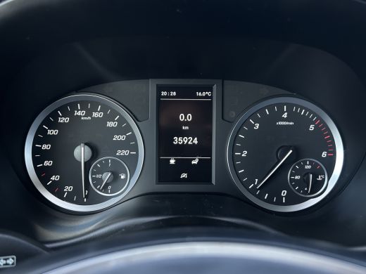 Mercedes-Benz Vito 114 CDI 136 PK / L2H1 / 1e EIG. / 35.924 KM !! / LED / ECC / CRUISE / NAVI / CAMERA / APPLE CARPL... ActivLease financial lease
