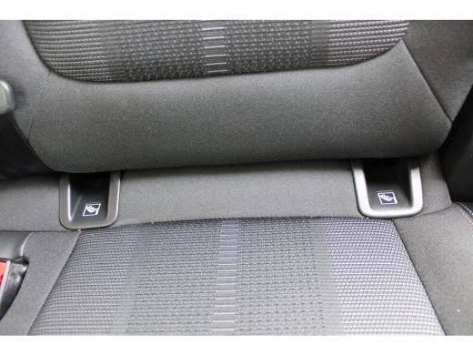 Opel Grandland 1.2 T. AUTOMAAT GS-Level 4 / Navigatie via Carplay / Stuur -en Stoelverwarmd / ECC / LED / 18'' L... ActivLease financial lease