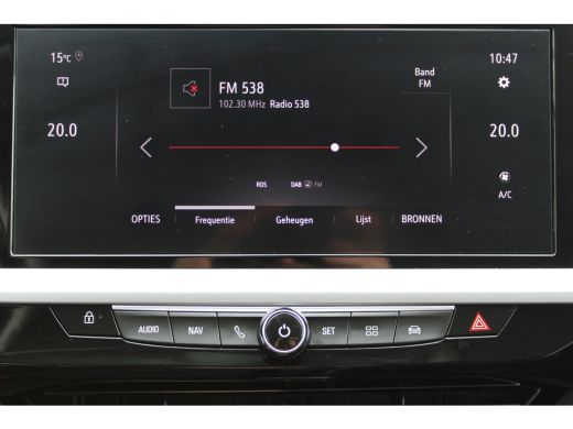 Opel Grandland 1.2 T. AUTOMAAT GS-Level 4 / Navigatie via Carplay / Stuur -en Stoelverwarmd / ECC / LED / 18'' L... ActivLease financial lease