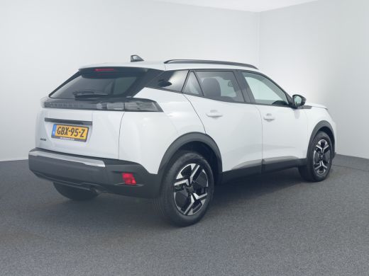 Peugeot 2008 1.2 PureTech 100 Allure | Achterbank in delen neerklapbaar | Achteruitrijcamera | Airco (automati... ActivLease financial lease