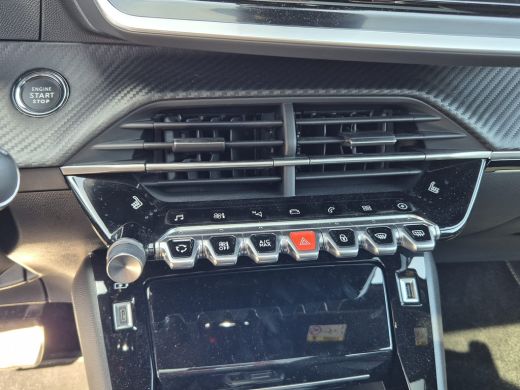 Peugeot 2008 GT elektrisch | 18" lichtmetalen velgen two tone zwart 'EVISSA' | 8 jaar fabrieksgarantie of 160... ActivLease financial lease