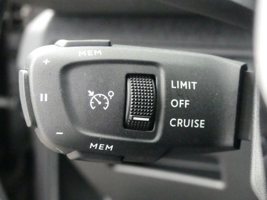 Peugeot 3008 1.6 HYbrid 225 Allure Pack Business | Achteruitrijcamera | Apple Carplay/Android Auto | Dodehoek ... ActivLease financial lease