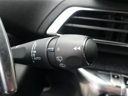 Peugeot 3008 1.6 HYbrid 225 Allure Pack Business | Achteruitrijcamera | Apple Carplay/Android Auto | Dodehoek ... ActivLease financial lease