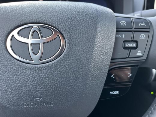 Toyota C-HR 2.0 Plug-in Hybrid 220 Executive | Metal oxide metallic met zwart dak | Nieuw uit voorraad leverb... ActivLease financial lease