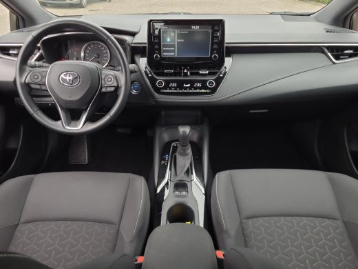 Toyota Corolla 1.8 Hybrid Active | Apple CarPlay | Adaptive Cruise | Parkeercamera | Rijklaarprijs incl. garantie | ActivLease financial lease