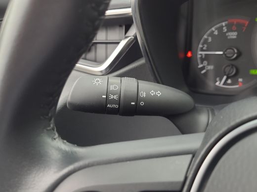 Toyota Corolla 1.8 Hybrid Active | Apple CarPlay | Adaptive Cruise | Parkeercamera | Rijklaarprijs incl. garantie | ActivLease financial lease