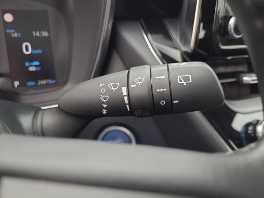 Toyota Corolla 1.8 Hybrid Active | Apple CarPlay | Adaptive Cruise | Parkeercamera | Rijklaarprijs incl. garantie | ActivLease financial lease