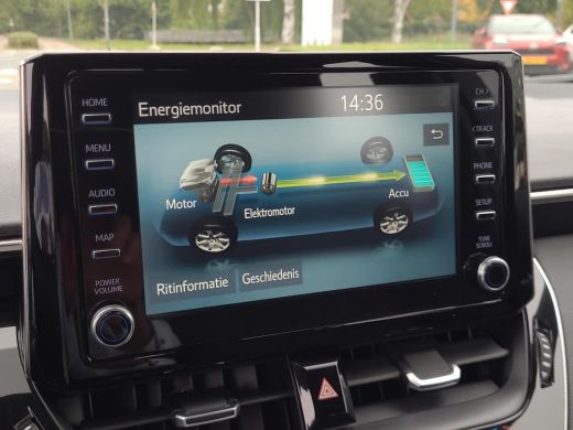 Toyota Corolla 1.8 Hybrid Active | Apple CarPlay | Adaptive Cruise | Parkeercamera | Rijklaarprijs incl. garantie | ActivLease financial lease