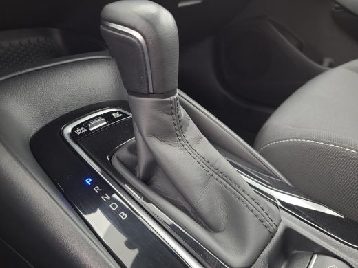 Toyota Corolla 1.8 Hybrid Active | Apple CarPlay | Adaptive Cruise | Parkeercamera | Rijklaarprijs incl. garantie | ActivLease financial lease