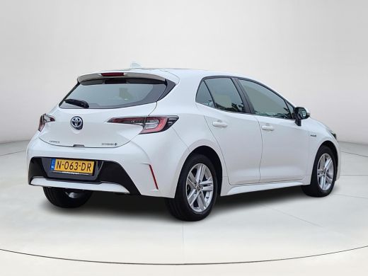 Toyota Corolla 1.8 Hybrid Active | Apple CarPlay | Adaptive Cruise | Parkeercamera | Rijklaarprijs incl. garantie | ActivLease financial lease
