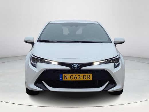 Toyota Corolla 1.8 Hybrid Active | Apple CarPlay | Adaptive Cruise | Parkeercamera | Rijklaarprijs incl. garantie | ActivLease financial lease
