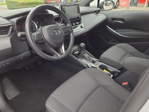 Toyota Corolla 1.8 Hybrid Active | Apple CarPlay | Adaptive Cruise | Parkeercamera | Rijklaarprijs incl. garantie | ActivLease financial lease