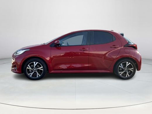 Toyota Yaris 1.5 Hybrid 115 Dynamic (Parkeersensoren V+A) ActivLease financial lease